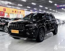 Jeep Cherokee: 2021 2.0 AT 4x4 внедорожник Владивосток 2л 1920000 Р