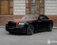 Rolls-Royce Dawn: 2018 Black Badge 6.6 AT кабриолет Москва 6.6л 66000000 Р