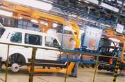 Слухи о смерти 5 дверной Lada Niva оказались сильно преувеличенными  АвтоВАЗ возобновил сборку