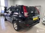 Nissan X-Trail: 2001 2.0 AT 4х4 Кемерово 2л 400000 Р