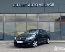 Renault Megane: 2013 Dynamique 1.6 MT хэтчбек Санкт-Петербург 1.6л 599000 Р