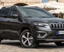 Фото Jeep Cherokee