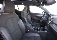 Покупаем Volvo XC40  не дожидаясь  дорогого  января