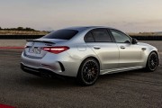 Почему Mercedes-AMG решился отказаться от четырехцилиндрового C 63 и чем удивит новый C 53 с шестицилиндровым двигателем