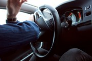 Пьяный водитель Audi в Петербурге сбил мужчину на остановке  возбуждено уголовное дело