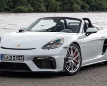 Фото Porsche 718 Spyder