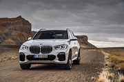 На  Автоторе  собрали прощальную партию новеньких BMW X5 и X6