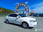 Daewoo Gentra: 2014 Elegant 1.5 AT Тюмень 1.5л 769000 Р