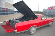 Самый громкий ретро-пикап страны выставлен на продажу на Сахалине