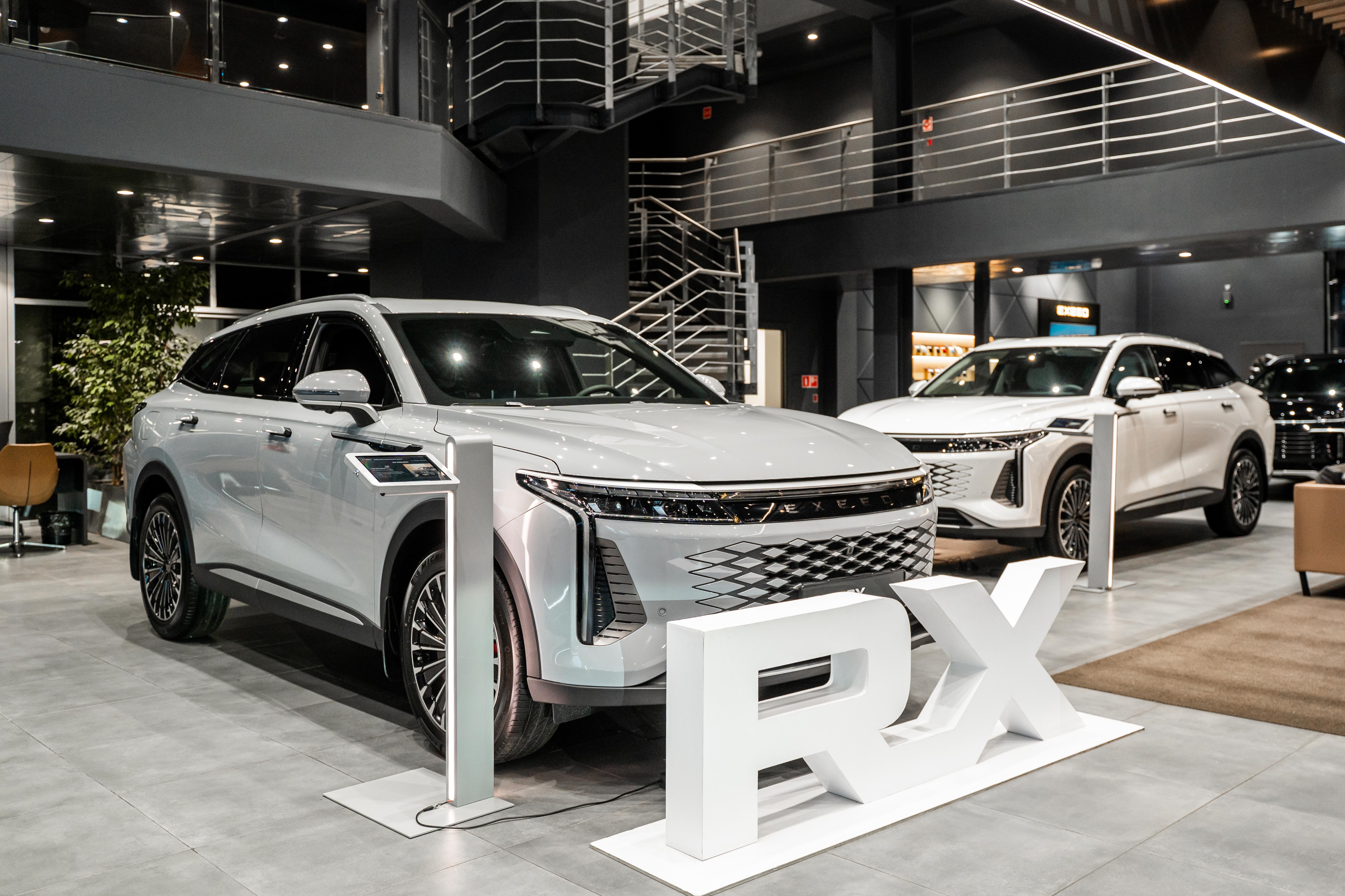 Названы самые популярные автомобили бренда EXEED