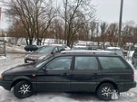 Volkswagen Passat: 1993 1.8 MT Великий Новгород 1.8л 219000 Р