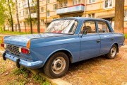 30 лет «Москвич-412» прятали в гараже: в Ижевске продают «капсулу времени»