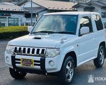 Mitsubishi Pajero Mini: 2012 0.7 АТ 4х4 внедорожник Владивосток 0.7л 584300 Р