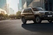Новый мотор и старые болячки: стоит ли переплачивать за Ниву Travel с двигателем 1.8