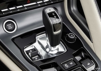 Тест драйв Jaguar F Type 2 0  малой кровью  да силой многою
