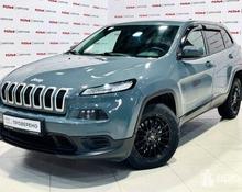 Jeep Cherokee: 2014 2.4 AT внедорожник Приозерск 2.4л 1298000 Р