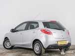 Mazda Demio: 2010 1.5 i 16V Красноярск 1.3л 629000 Р
