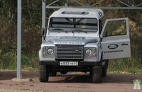 Тест драйв Land Rover Defender  бог внедорожья