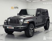 Jeep Wrangler: 2018 Polar Edition 3.6 AT 4x4 внедорожник Находка 3.6л 3210000 Р