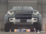 Land Rover Defender: 2022 SE 3.0 AT 4x4 Ростов-на-Дону 3л 9640000 Р