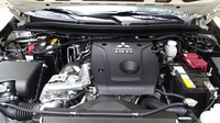 Тест драйв Mitsubishi Pajero Sport  из жизни динозавров