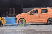 Российский автомобиль прошел первые краш тесты  без центральной стойки  но безопасный
