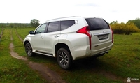 Тест драйв Mitsubishi Pajero Sport  из жизни динозавров