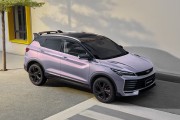 Выбираем кроссовер для всех дорог: Geely Coolray против Belgee X50 — что комфортнее в городе и надежнее на трассе
