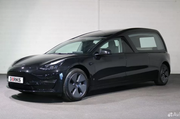 Tesla Model 3 превратили в катафалк и продают за 16 6 млн рублей