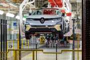 Франция строит мощный  электромобильный  кластер  Зачем это надо Renault 