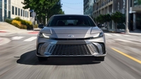 Toyota Camry нового поколения шокировала Казахстан ценой