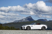 Тест драйв Jaguar F Type 2 0  малой кровью  да силой многою