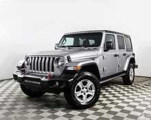 Jeep Wrangler: 2019 внедорожник Москва 2л 4462000 Р