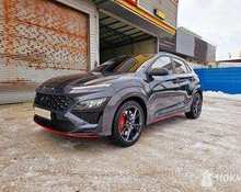 Hyundai Kona: 2021 1.6h AMT внедорожник Владивосток 2л 2490500 Р