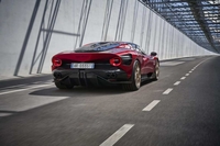 Alfa Romeo представила потрясающий суперкар мощностью свыше 600 сил