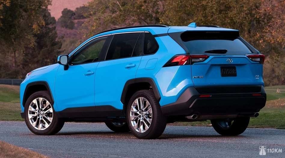 Тойота РАВ 4 цены и обзоры Toyota RAV4
