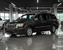 Chrysler Voyager: 2014 3.8 i V6 минивэн Москва 3.6л 2550000 Р