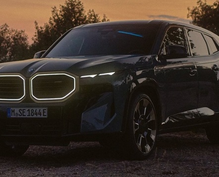 Фото BMW XM