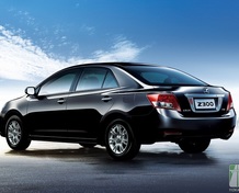 Фото Zotye Z300